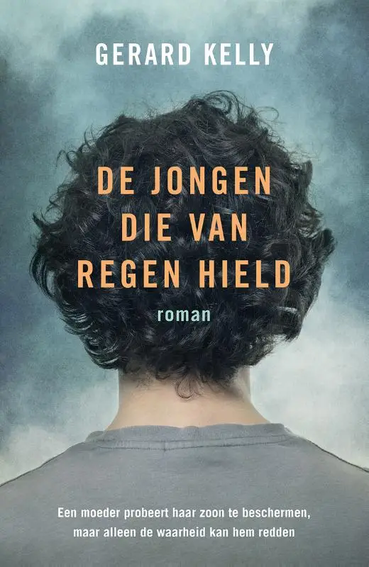 Jongen die van regen hield